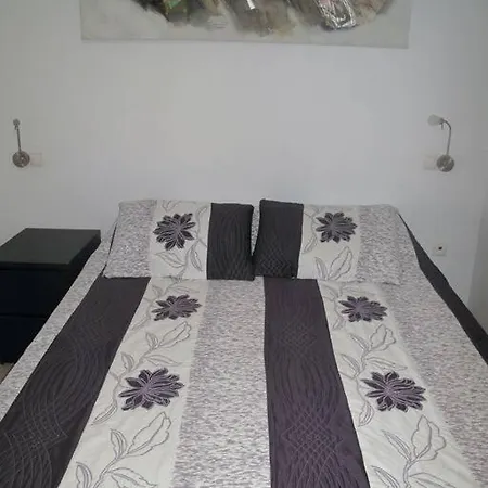 Chalet 3 Bedroom Fab House,hill Views, Near Beach,& Airport Gran Alacant